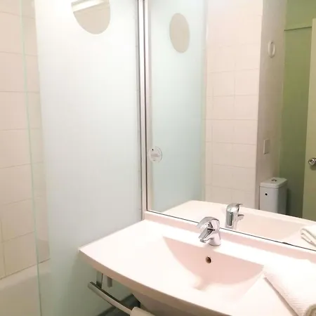 Ibis Budget Sud 호텔