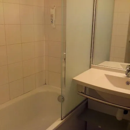 Hotel Ibis Budget Sud 2*