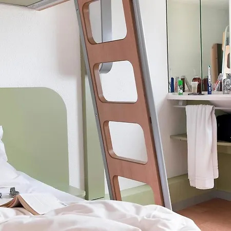 Ibis Budget Sud פואטייה
